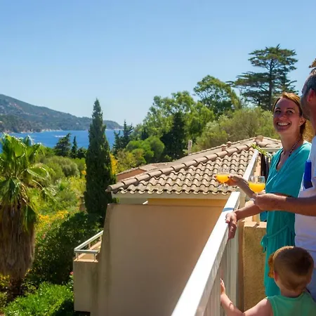 Résidence Goélia Le Domaine De La Pinède 3* Le Lavandou