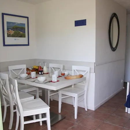 Aparthotel Goelia Le Domaine De La Pinede